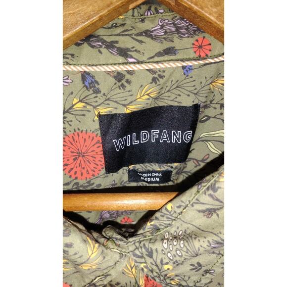 Wildfang Women’s Medium Green Wildflower Button-Up Shirt Short Sleeve Chic - Picture 3 of 9